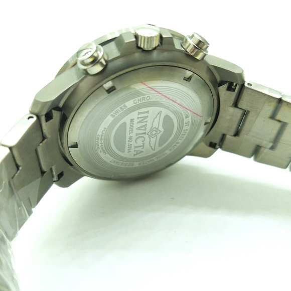 Invicta 5994 Sports Chronograph Titanium Watch - Picture 7 of 8